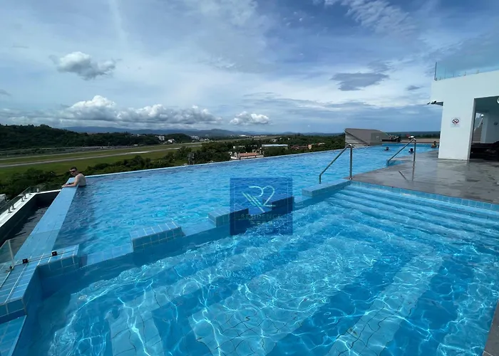Aru Suites Homestay Wifi,Carpark,24H Check In,Water Filter By R2 Residence