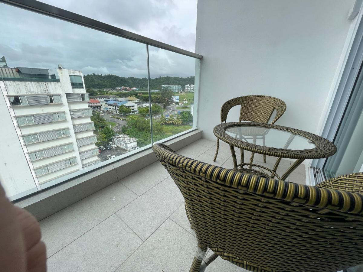 Aru Wifi,carpark,24h Check In,water Filter By R2 Apartment